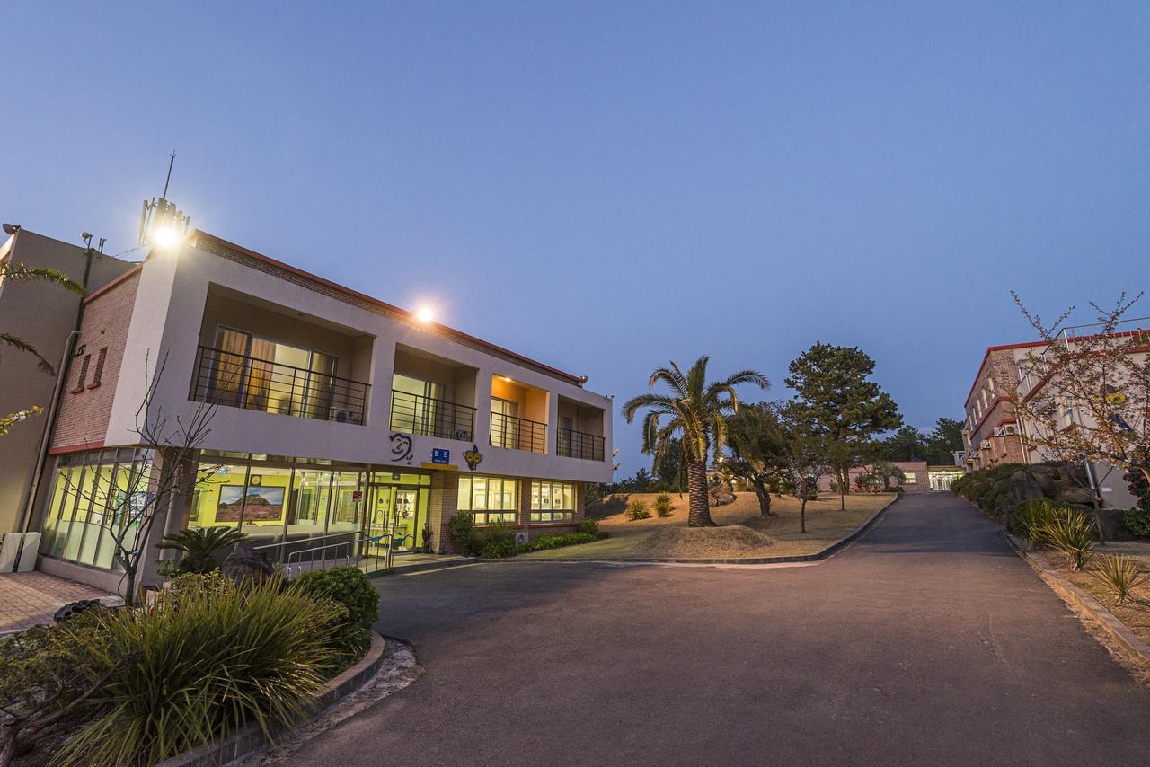 Jeju Youth Hostel Экстерьер фото