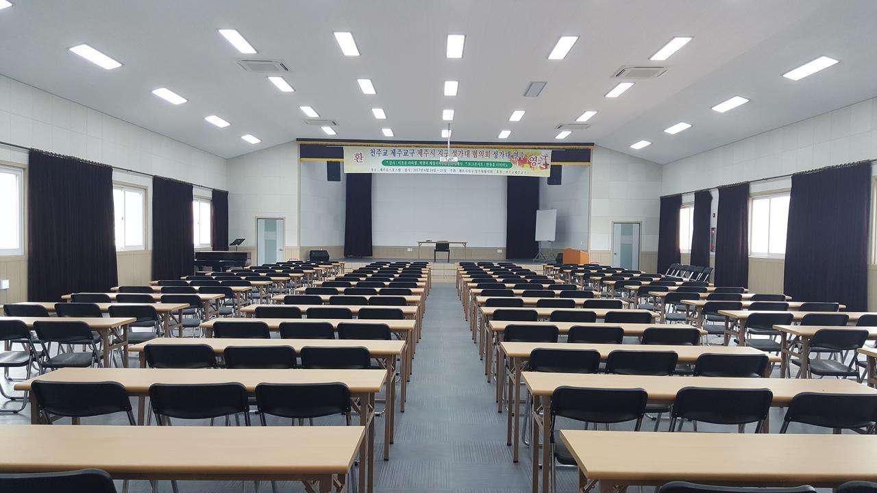 Jeju Youth Hostel Экстерьер фото