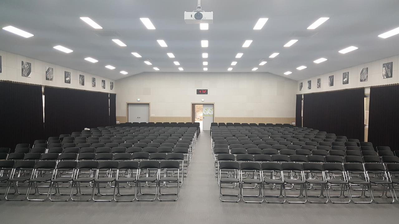 Jeju Youth Hostel Экстерьер фото