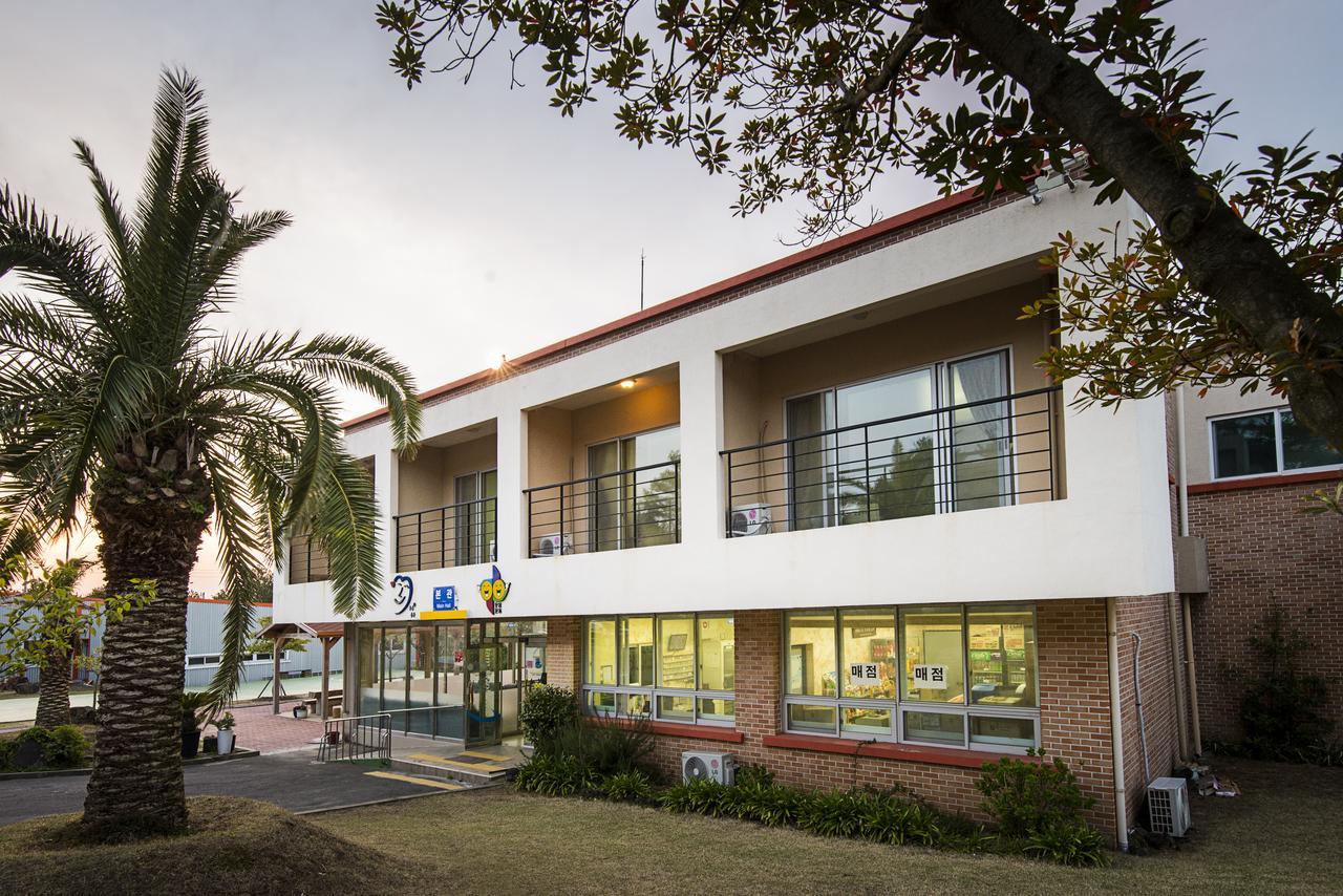 Jeju Youth Hostel Экстерьер фото